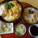 サガミ - オーダーしたカツ丼ランチ