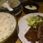 牛たん炭焼き 利久 - 牛たんヘルシー定食