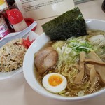 ラーメンだるまや - 今回はこちら。