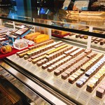 マリベル - 手が出なかった(笑)
      シグネチャーアートガナッシュ達(^◇^;)