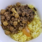 SPICY CURRY 魯珈 - 粗挽きラムとひよこ豆のキーマカレー弁当