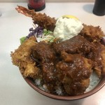 喰いもん屋 夜食呈 - スペシャル丼