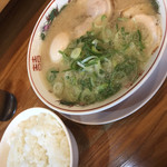 ラーメン新蔵 - 