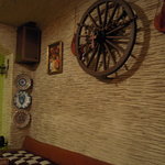 ロス・ヒターノス - 店内の壁