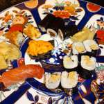 鮨でですけ - お寿司は〜お好みでテーブルでも～♬