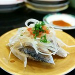 グルメ廻転寿司 　まぐろ問屋　めぐみ水産 - トロサバたたき