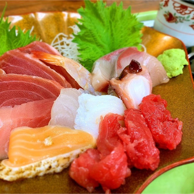 築地まぐろざんまい修 五月台 魚介料理 海鮮料理 食べログ