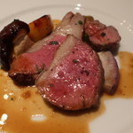 ラ・サンテ - 足寄　石田 さんの11か月のラム薪焼き。