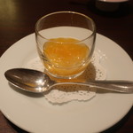 ラ・サンテ - お口直しのシャーベット。