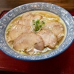 天然だしらーめん 潮の音 - 潮チャーシュー麺