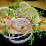 タケル クインディチ - 自家製スモークサーモン