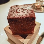 ラール・エ・ラ・マニエール - 