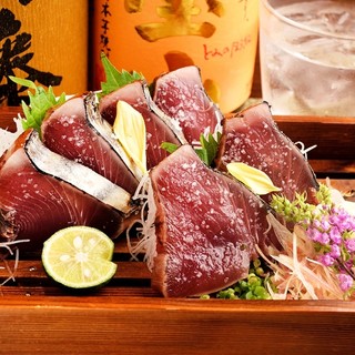 名物の牛タンと天然土佐かつおをはじめ、逸品を豊富にご用意！