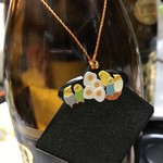 がばちょ - 黒霧島ボトル2,500円につきシール1枚進呈。10枚たまったら大将から1本サービス♡