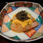 東麻布 天本 - ボタンエビの紹興酒漬けにムラサキウニとキャビア