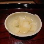 東麻布 天本 - ガリ