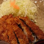 とんかつ豚晴  - 『特ロースとんかつ定食(ロース肉200g)』(税込み1450円)