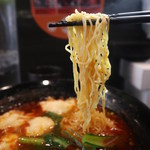 香港華記焼味&米線 - 台湾ワンタン麺の麺