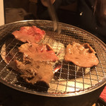 銀しゃり 焼肉 直球 カルビ - 