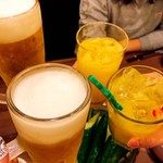 山内農場 - 生ビールとソフトドリンクで乾杯