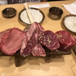 Yakiniku Kokokara Kochi Ten