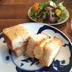 ブリコラージュ ブレッド アンド カンパニー ダイニング・カフェ - 蜂蜜とかの甘みが加えられてない、シンプルな組み合わせが最高においしい♡　やっぱりこのパンドミ、パンがおいしいなぁ。　20190201