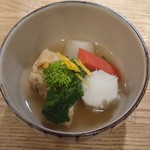 手打ちうどん ほそ井 - 飛龍頭と野菜の煮物
