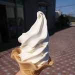 Farm Mikuni Tedzukuri Milk Kobo