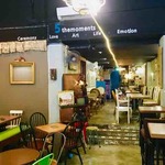 5 the moments Cafe - 