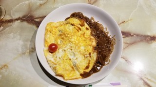 Husigina Mado Yuu - オムカレー焼きそば