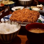 とんかつ 神楽坂 さくら - ロース定食 林 SPF（180g）@2,180円