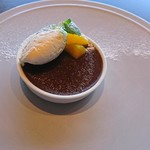 ワカヌイ グリル ダイニング バー 東京 - 本日のデザート：チョコレートのクレームブリュレ