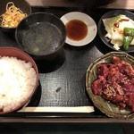 水七輪炭火焼肉 北浜にくや - 