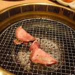 焼肉問屋 牛蔵 - 