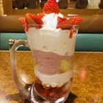 びっくりドンキー - ジョッキパフェ