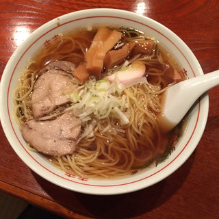 Mikakuya - ラーメン 650円