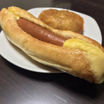 粉とクリーム - 惣菜パソはカレーかウインナーにかぎる！