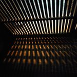 Bar 織籠 - 格子戸の光