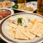 バーデンバーデン - チーズの盛り合わせ1,280円