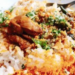 セイロン - チキンカレーをしっかり入れてマジェマジェ～スパイス感良い感じだね♪