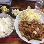 Motsu Nisemmonten Wanya - モツ炒め定食