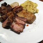 炭と料理とワイン AVANZARE - 