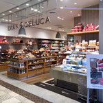 DEAN & DELUCA MARKET STORES - 