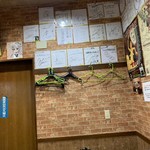 ラーメン二郎 - 店内