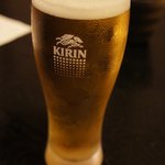 冷えたビールで乾杯っ！