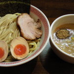 Menyakaito - 濃厚魚介豚骨つけ麺（中盛）味玉付き