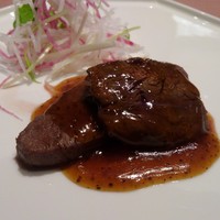 中国料理 梨杏 - 国産牛フィレ肉の黒胡椒炒め