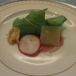 レストラン タテル ヨシノ - 沖縄の子山羊のカルパッチョ