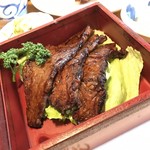 Tonkatsu Ishibashi - あみ焼   しっかり味のしみ込んだ牛ステーキは驚くほど柔らかい