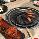 Kokusangyuu Yakiniku Kuidon - 